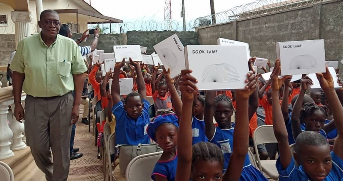 leadership donation of book lamps